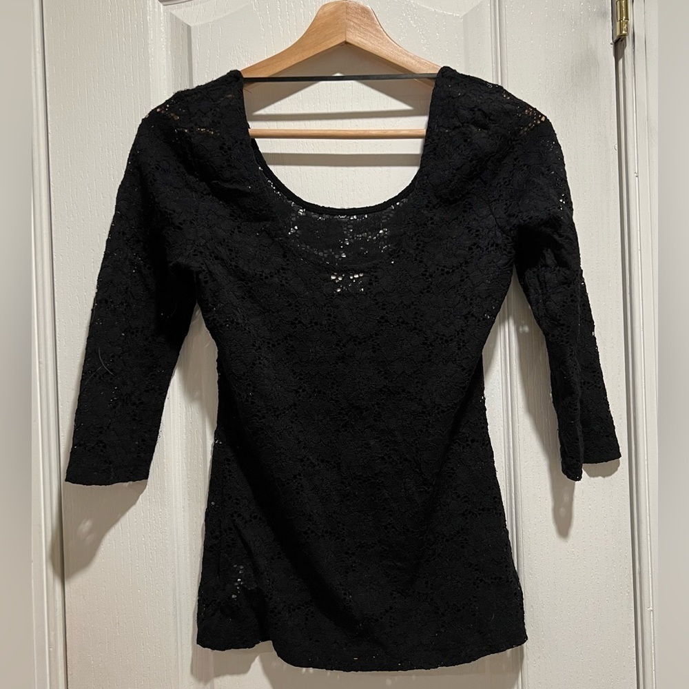 Pins and needles lace top from urban outfitters, size Small - Picture 2 of 4